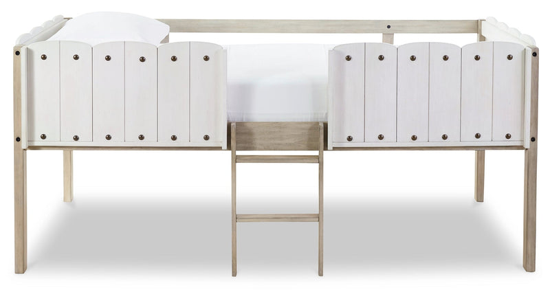 Wrenalyn Twin Loft Bed