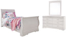 Anarasia White Bedroom Set