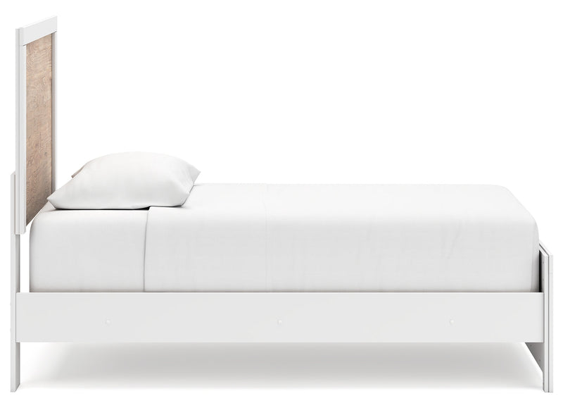 Charbitt White Panel Bedroom Set
