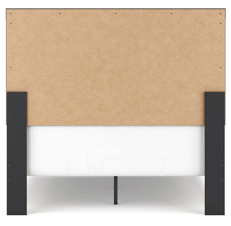 Vertani Brown Panel Bedroom Set