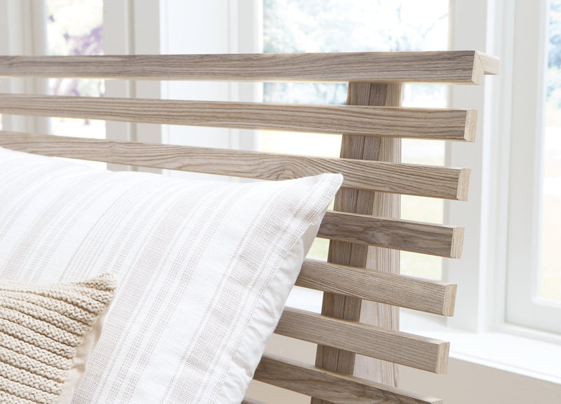 Hasbrick Slat Panel Bed