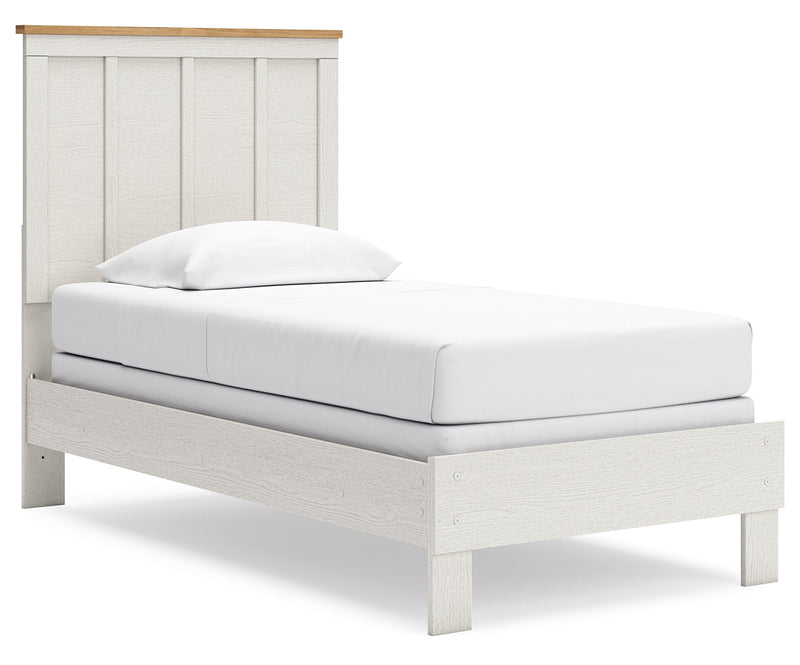 Linnocreek Panel Bed