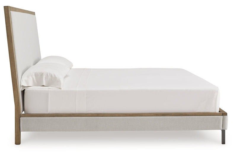 Tomtyn Upholstered Bed