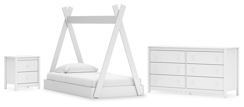 Hallityn White Platform Bedroom Set