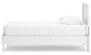 Hallityn White Platform Bedroom Set