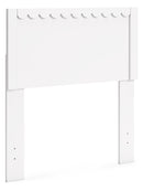 Hallityn White Platform Bedroom Set