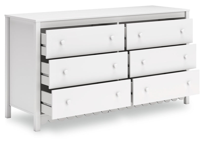 Gerridan White Panel Bedroom Set