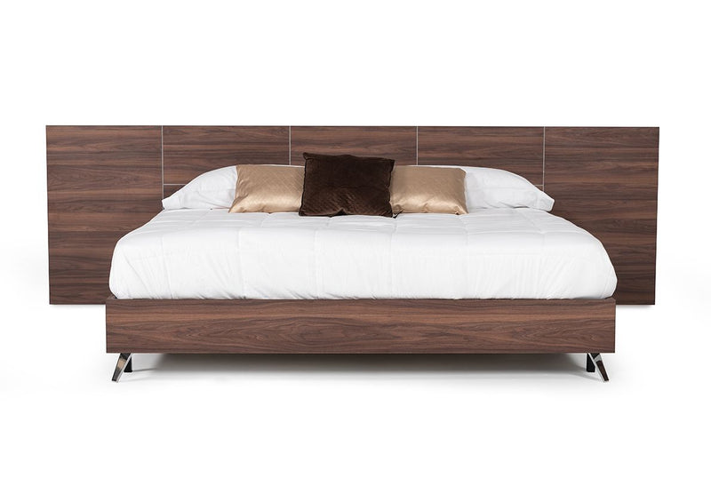 Nova Domus Brooklyn - Italian Modern Walnut Bed