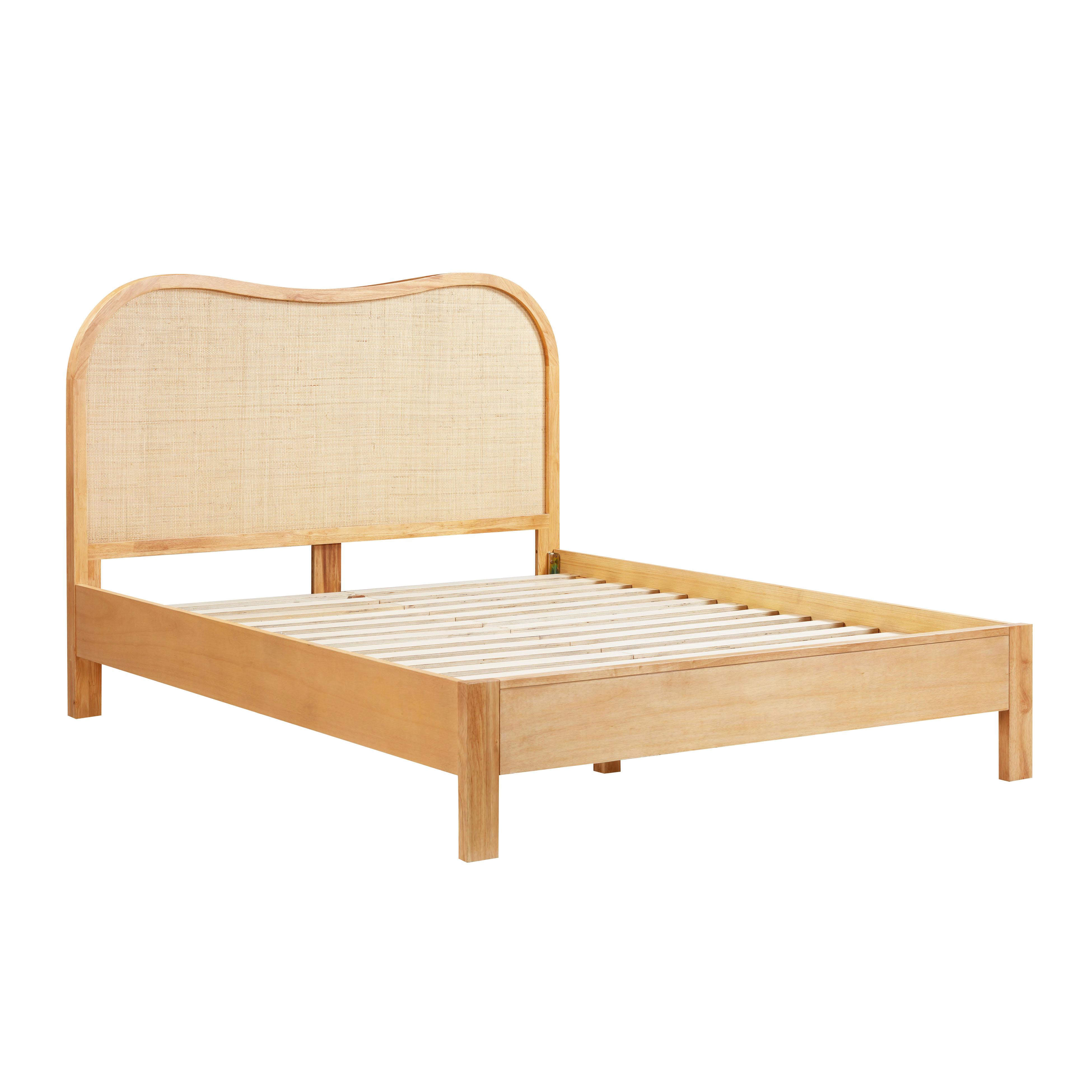 Grappa Natural Wood & Rattan Queen Bed