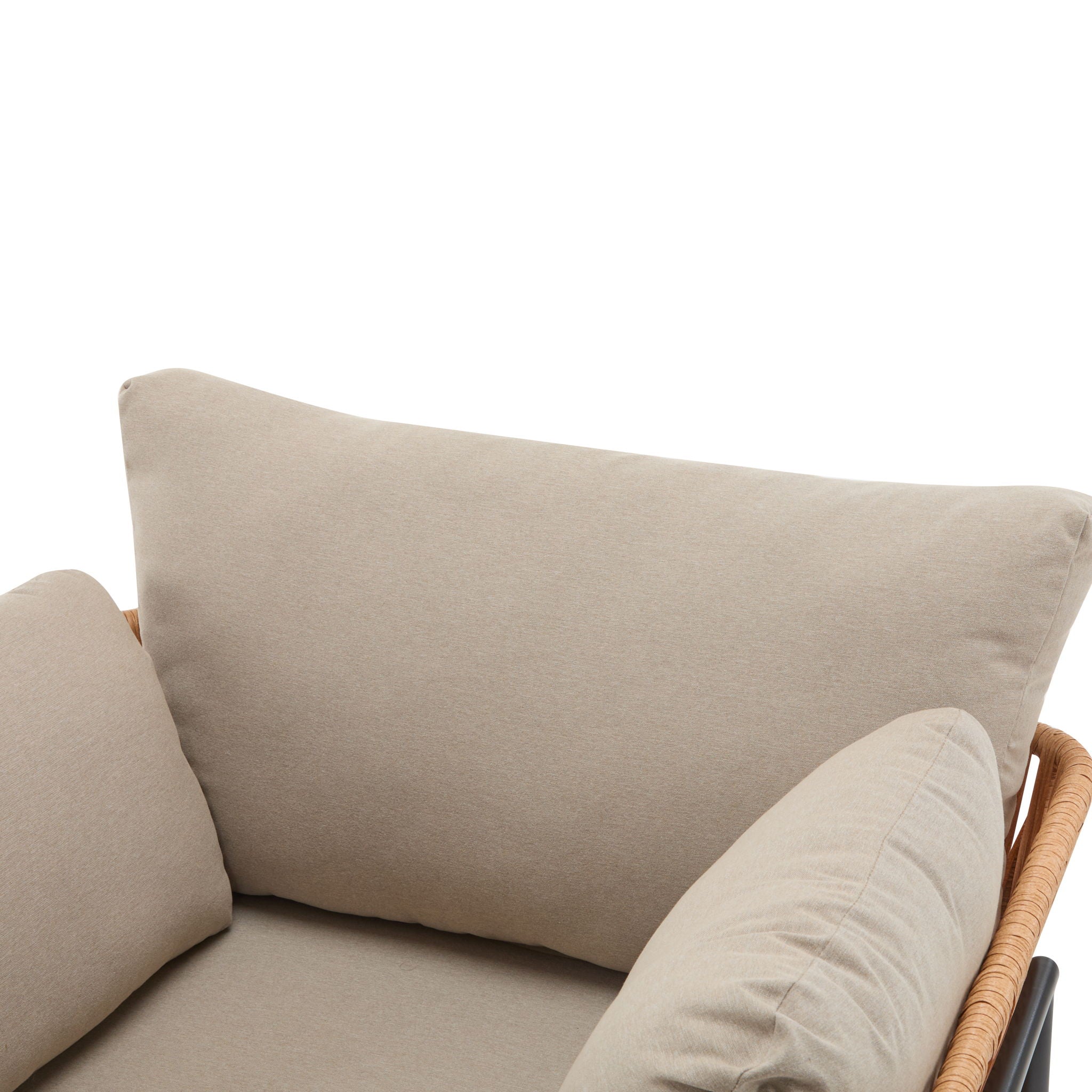 Rope Lounge Chair With Cushions For Modern Spaces