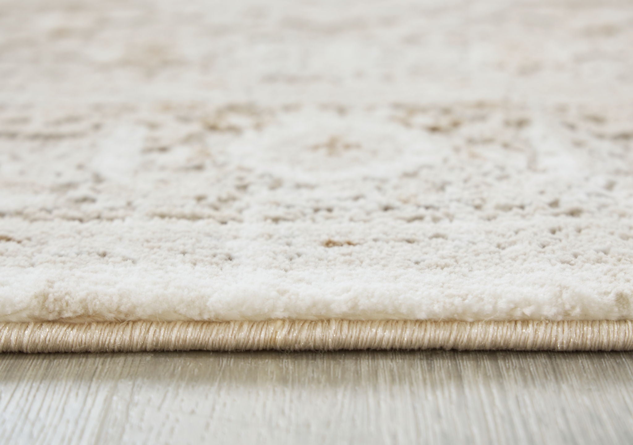 Gatwell - Rug