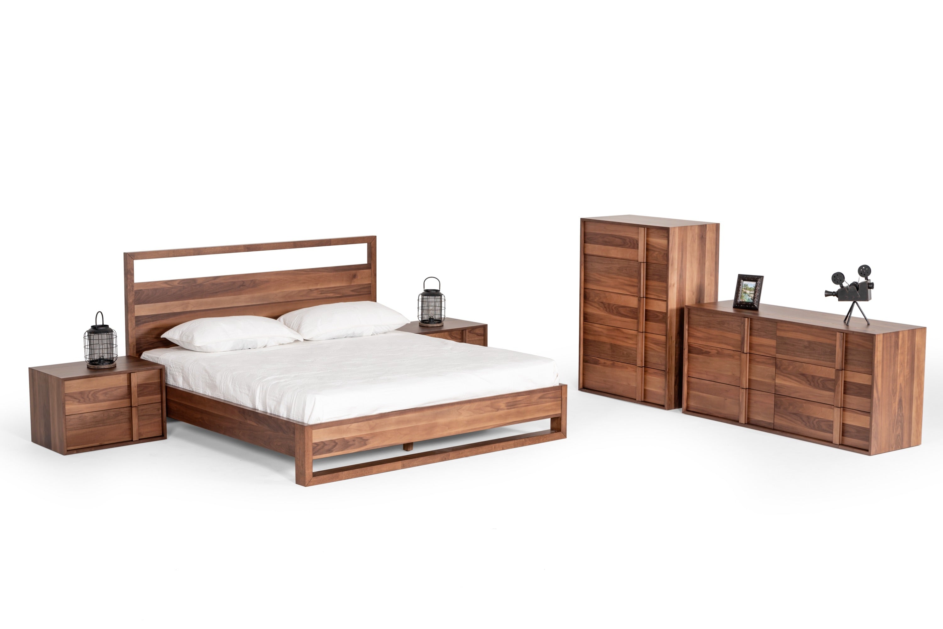 California King Nova Domus Berlin - Modern Walnut Bed