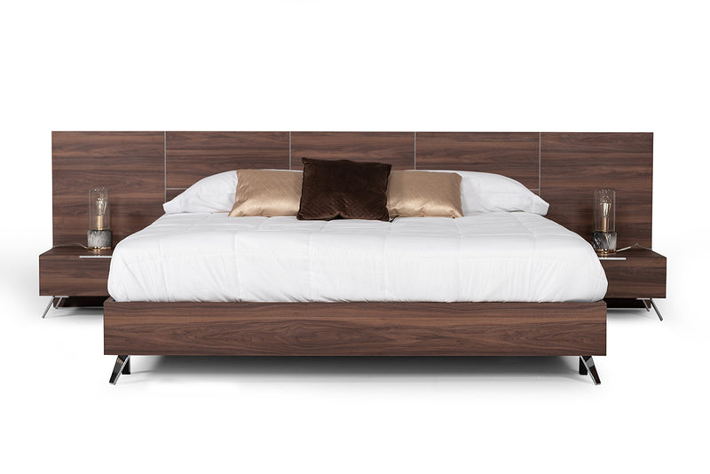 Nova Domus Brooklyn - Italian Modern Walnut Bed