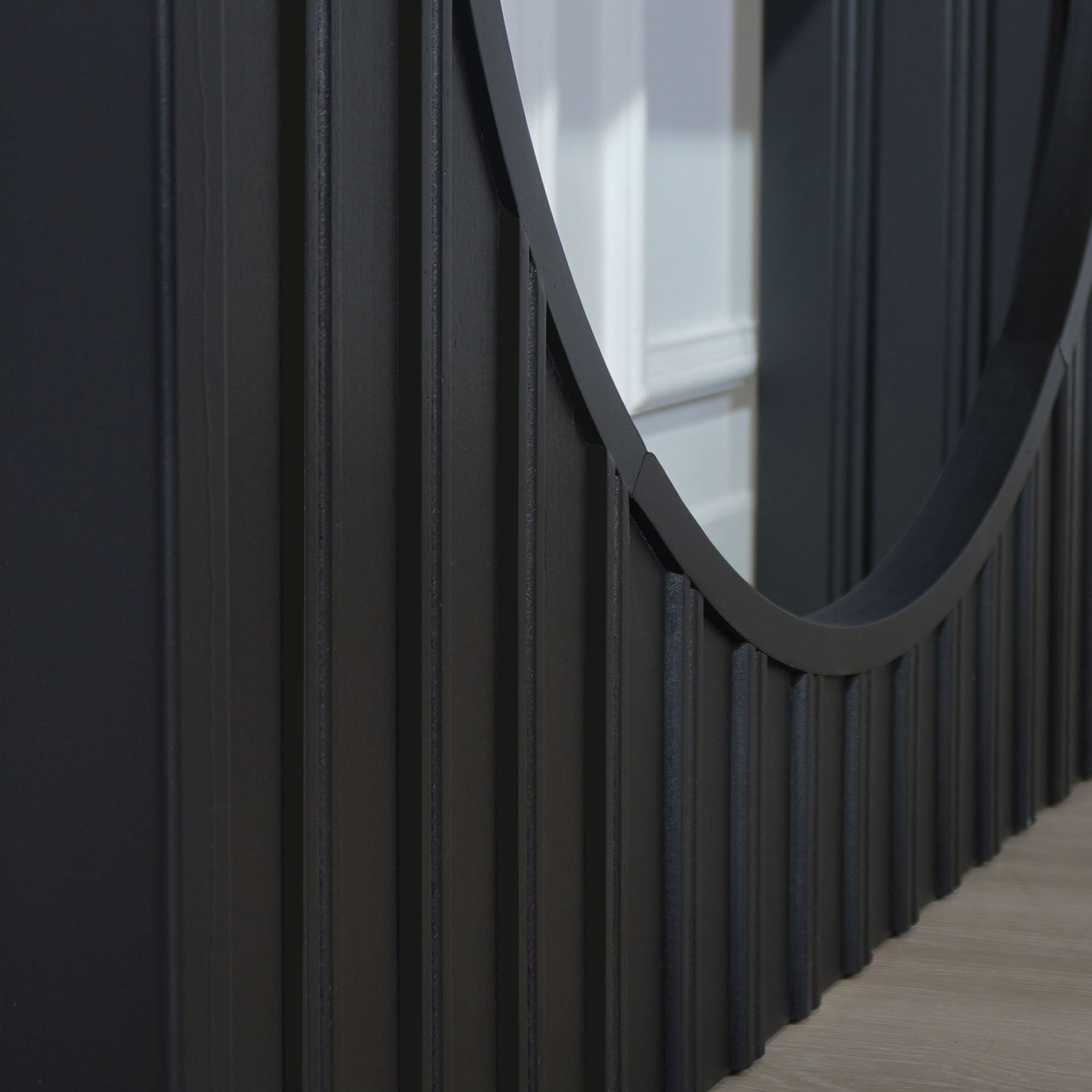 Arch Fluted Table