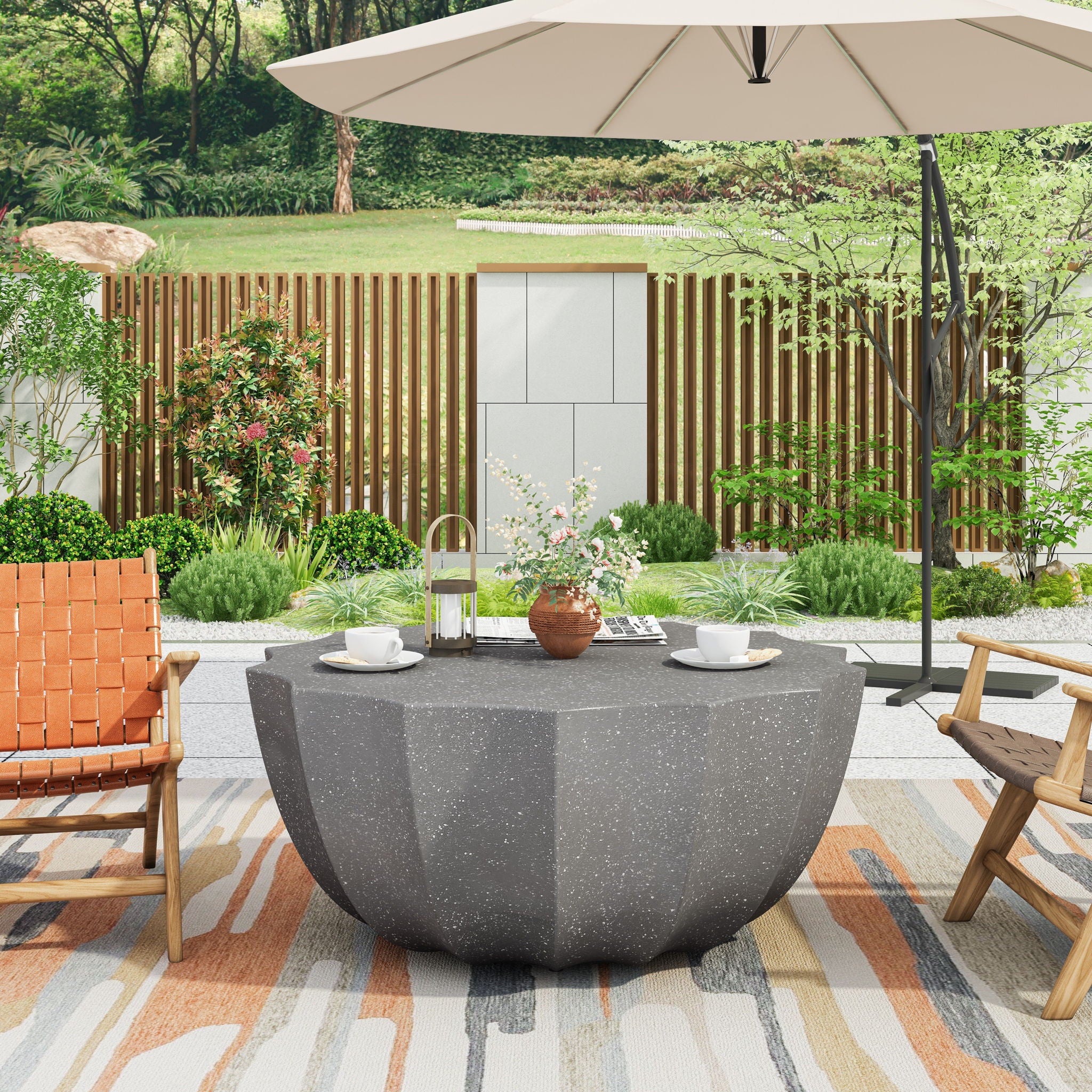 Modern Round Coffee Table For Indoor / Outdoor