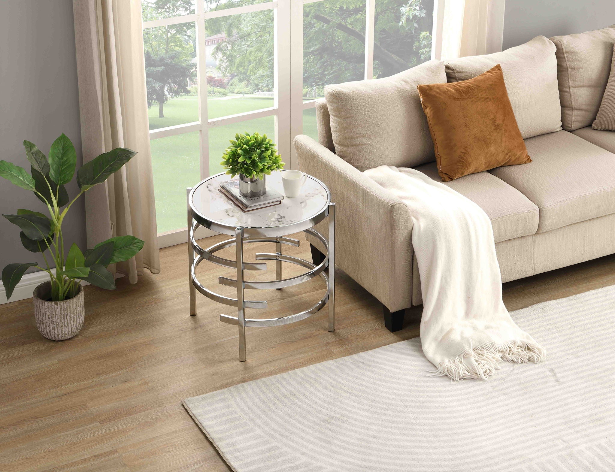 Elegant Round Table With Sintered Stone Top & Sturdy Metal Frame