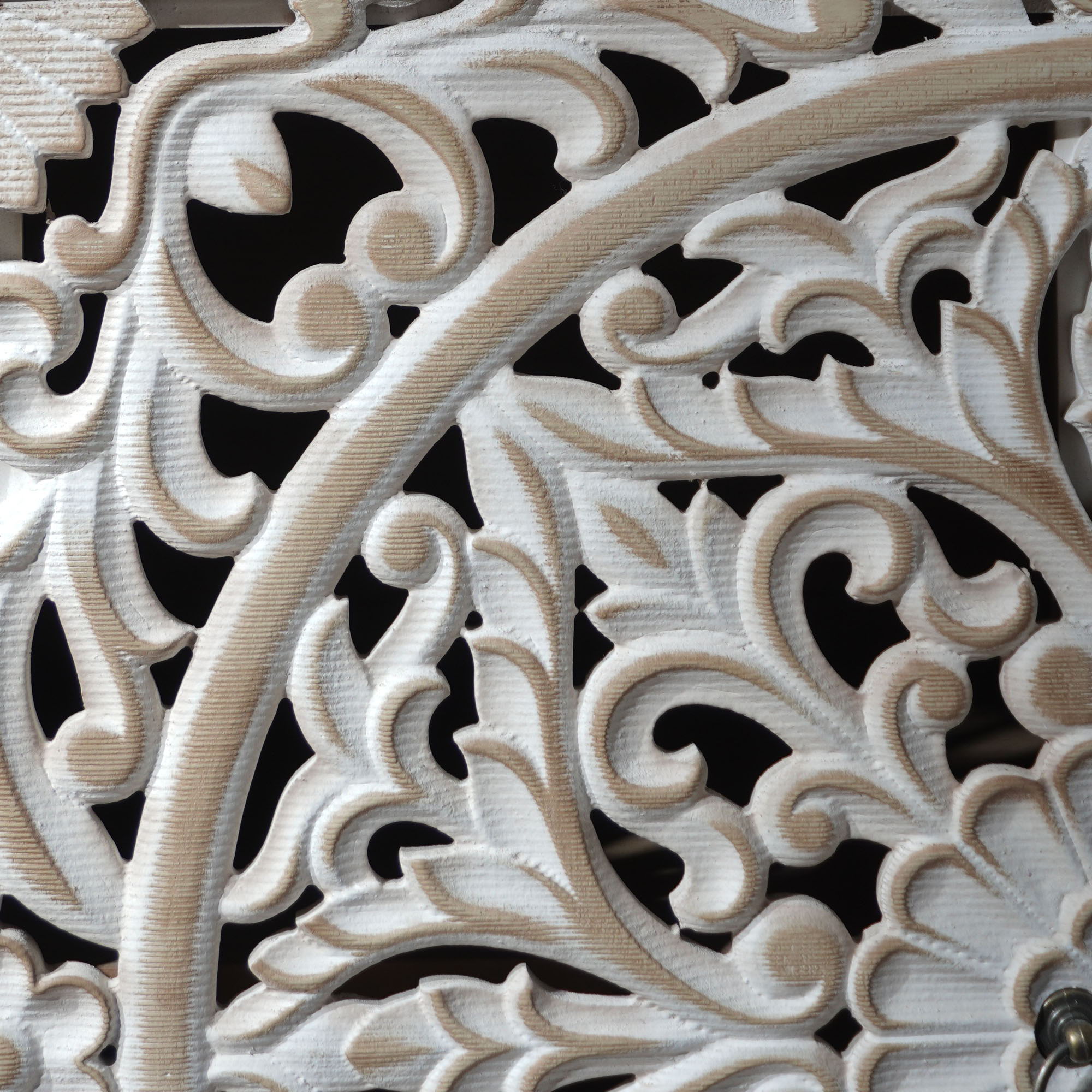 Carved 4 Door Cabinet, Storage Sideboard For Living Room - Multi