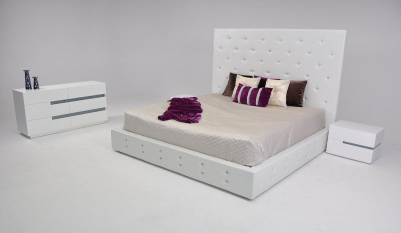 Elbrus White Modern Leather Platform Bed
