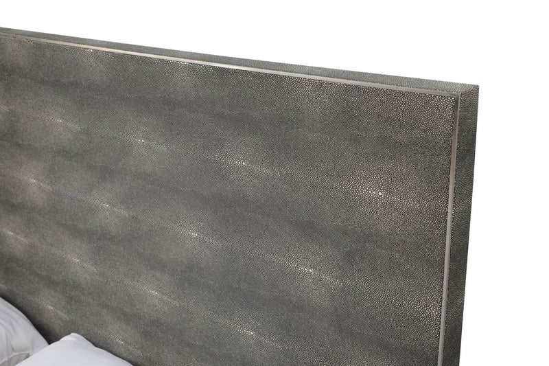Modrest Dynasty - Eastern King Modern Shagreen Bedroom Set