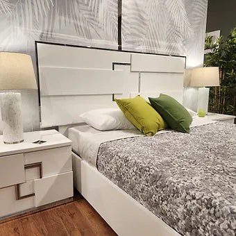 Infinity Collection (White)