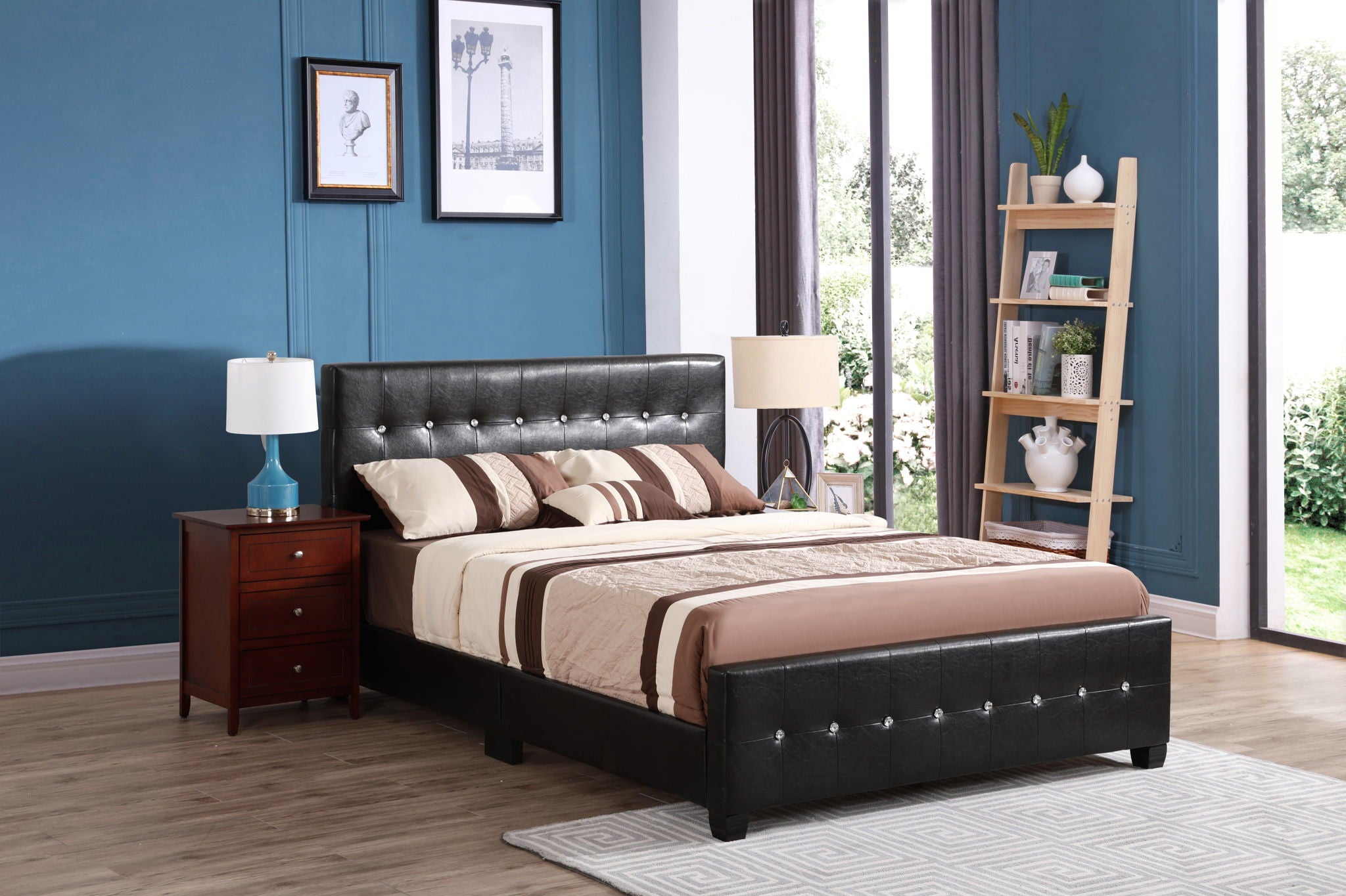 Stylish Transitional Bed