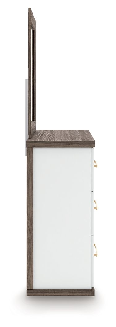 Kendanport - Six Drawer Dresser