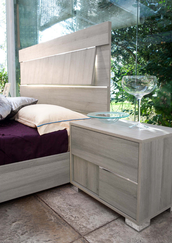 Modrest Ethan Italian Modern Grey Bedroom Set