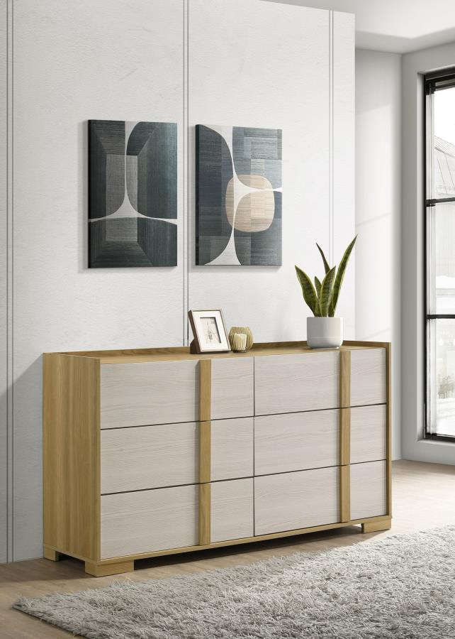 Hyland - 6-Drawer Dresser