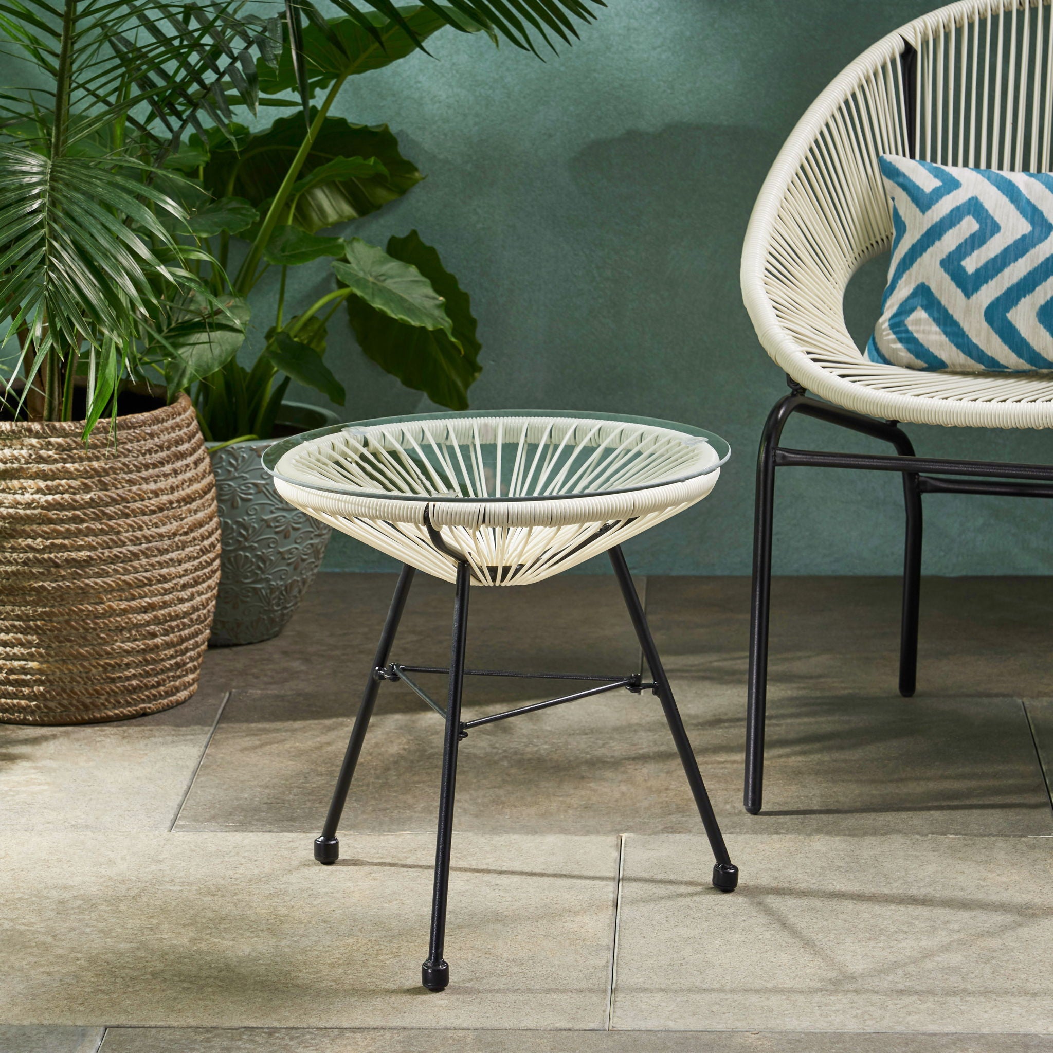 Nusa - Modern Rattan Side Table With Tempered Glass Top