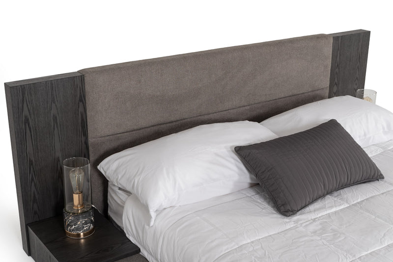 Eastern King Nova Domus Jagger Modern Grey Bed