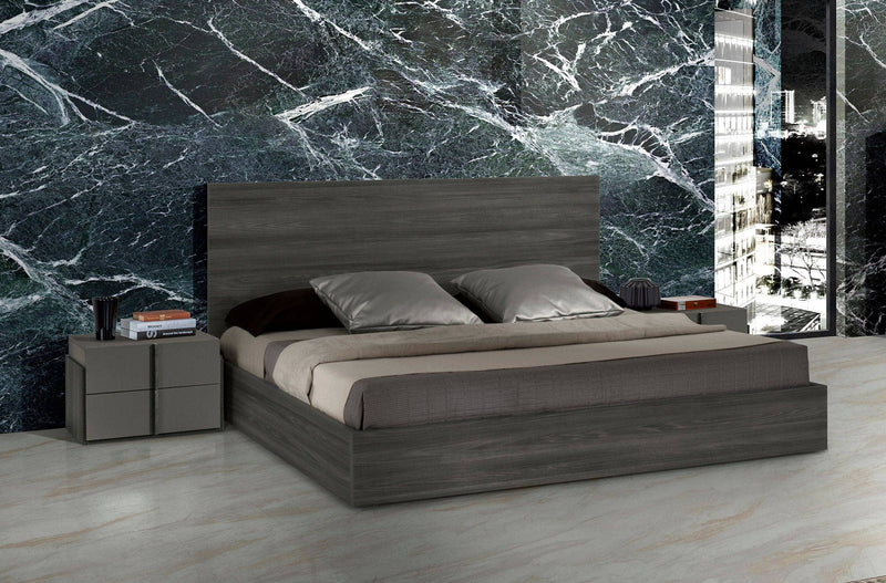 Nova Domus Lucia - Eastern King Italian Modern Matte Grey / Elm Grey Bed