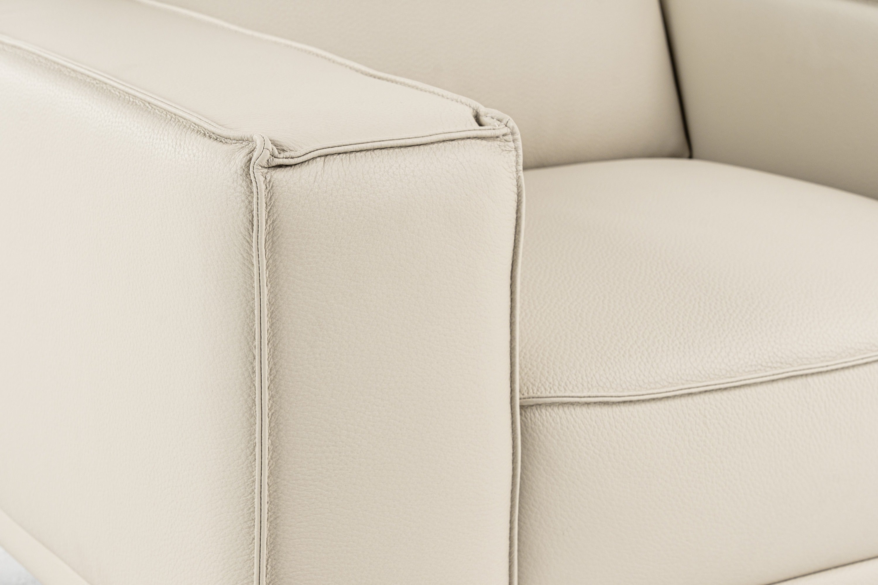 Lamod Italia Soho - Italian Grey Oyster Leather Armchair
